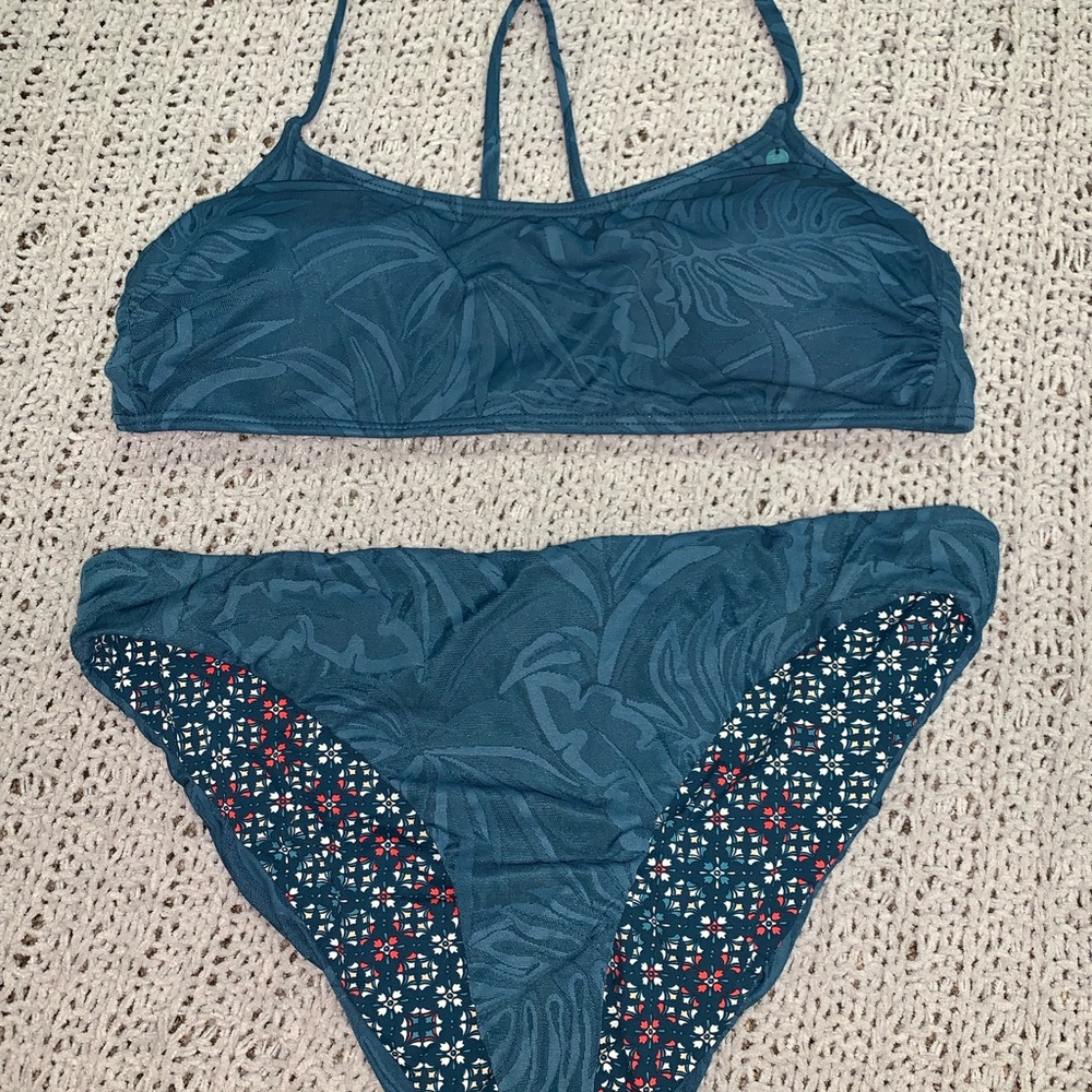 Large baithing suit set super cute